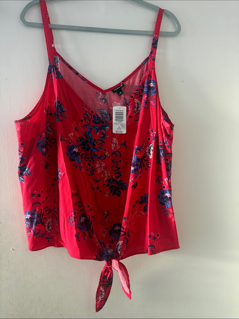Torrid Challis Tie Front Crop NWT - Picture 4 of 7